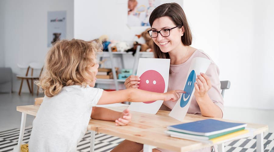 Quand consulter un éducateur spécialisé pour son enfant?