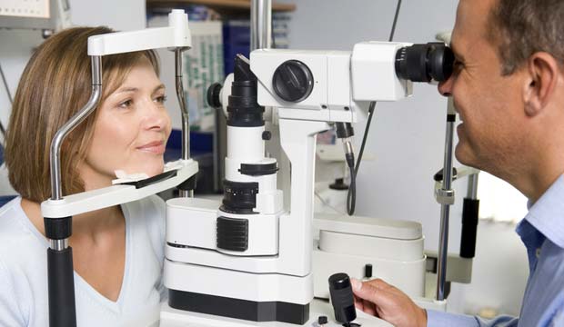 L'examen de la vue chez l'optométriste