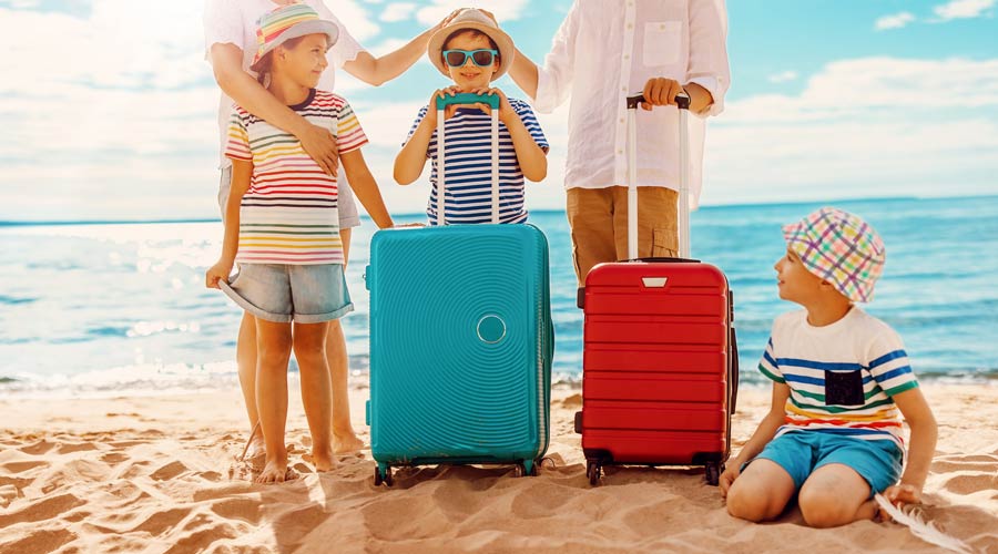 La trousse médicale idéale pour un voyage dans le Sud en famille