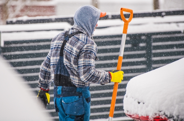 Prévenir les risques liés au travail en conditions hivernales