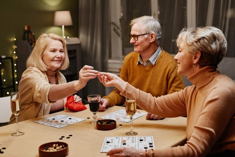 Les Canadiens sont-ils prêts à vivre plus longtemps? Une étude révèle plusieurs lacunes