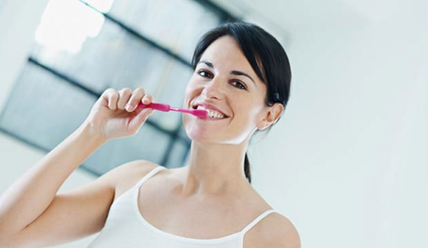 85% des Québécois estiment avoir une bonne hygiène buccodentaire, mais un sondage tend à démontrer le contraire